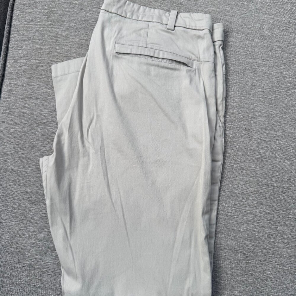 Lululemon Commission Swift Cotton 36 x 30